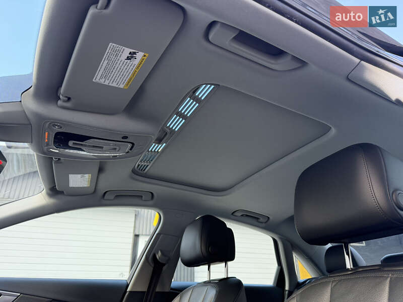 Седан Audi A4 2018 в Києві