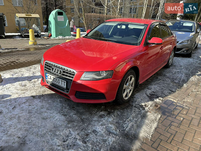 Седан Audi A4 2010 в Чайках фото Седан Audi A4 2010 в Чайках