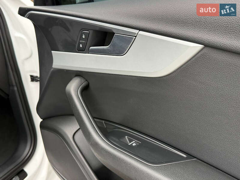 Седан Audi A4 2017 в Стрые фото 35 Седан Audi A4 2017 в Стрые