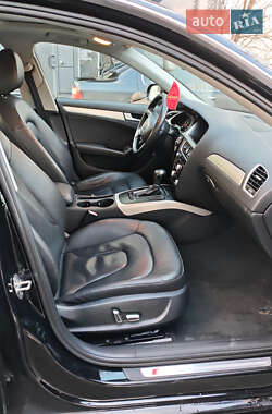 Седан Audi A4 2014 в Киеве