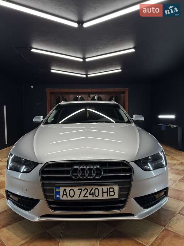 Универсал Audi A4 2013 в Хусте