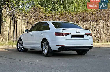 Седан Audi A4 2017 в Полтаве