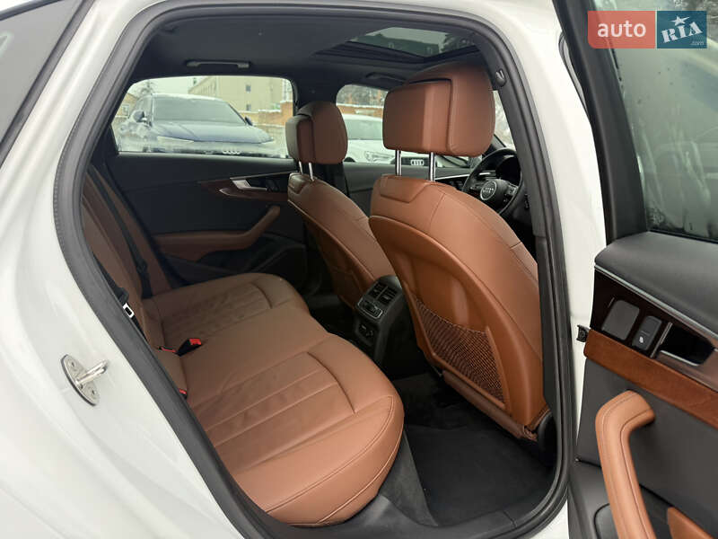 Седан Audi A4 2020 в Києві