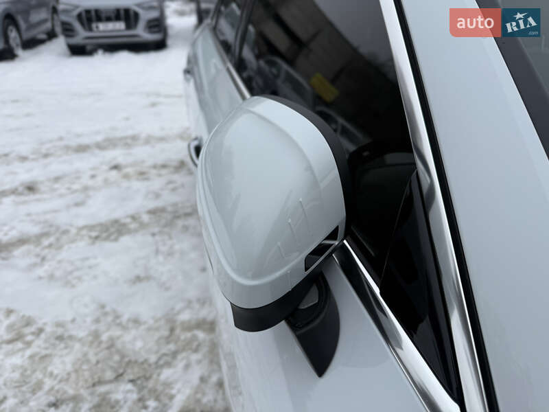 Седан Audi A4 2020 в Києві