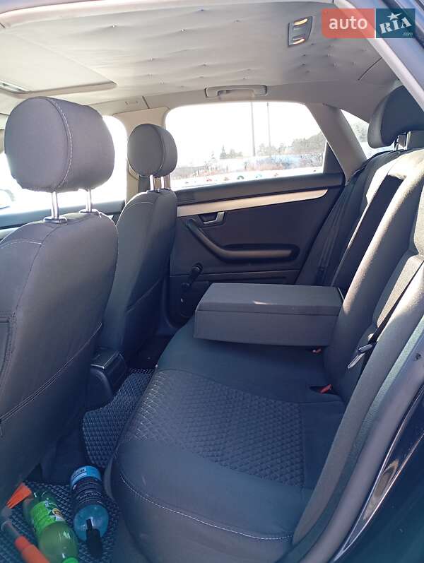 Седан Audi A4 2002 в Харькове