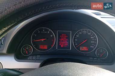 Седан Audi A4 2002 в Харькове