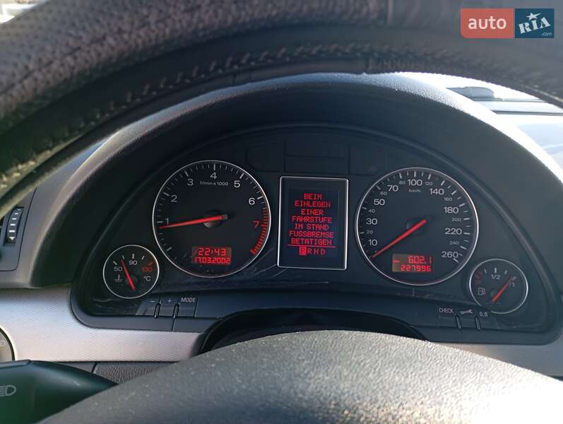 Седан Audi A4 2002 в Харькове