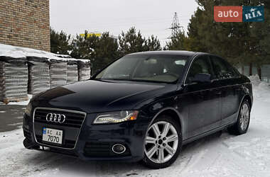 Седан Audi A4 2011 в Луцке
