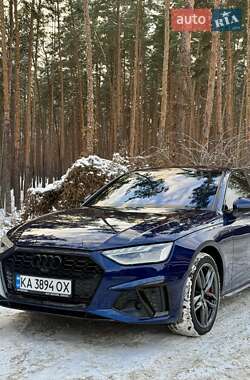 Седан Audi A4 2021 в Вишневому