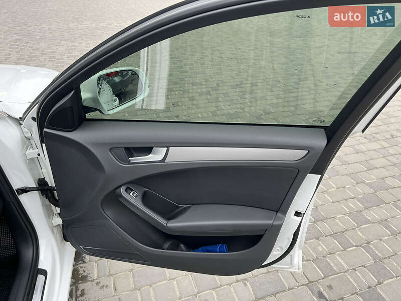 Седан Audi A4 2014 в Кропивницькому фото 25 Седан Audi A4 2014 в Кропивницькому