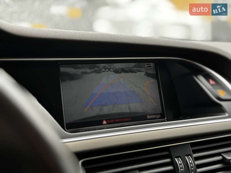 Седан Audi A4 2014 в Харькове