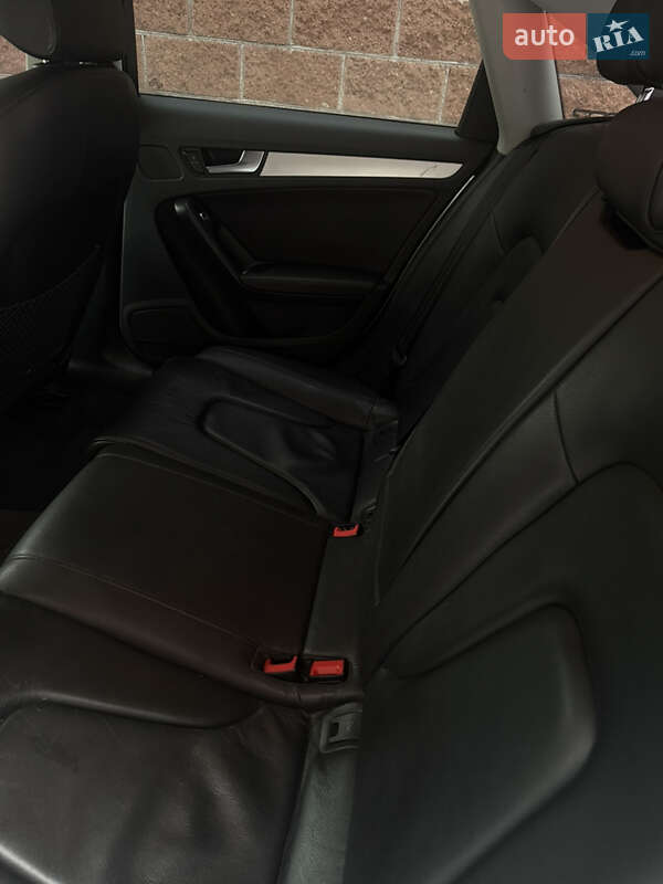 Седан Audi A4 2014 в Звягеле фото 12 Седан Audi A4 2014 в Звягеле