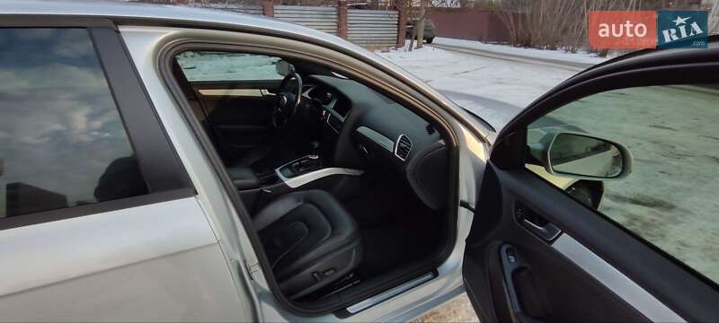Седан Audi A4 2009 в Славянске