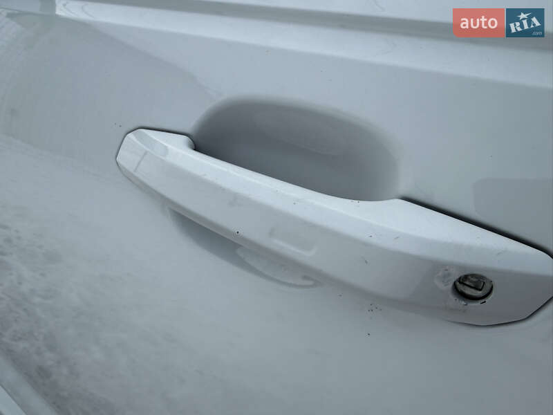 Седан Audi A4 2017 в Киеве фото 17 Седан Audi A4 2017 в Киеве