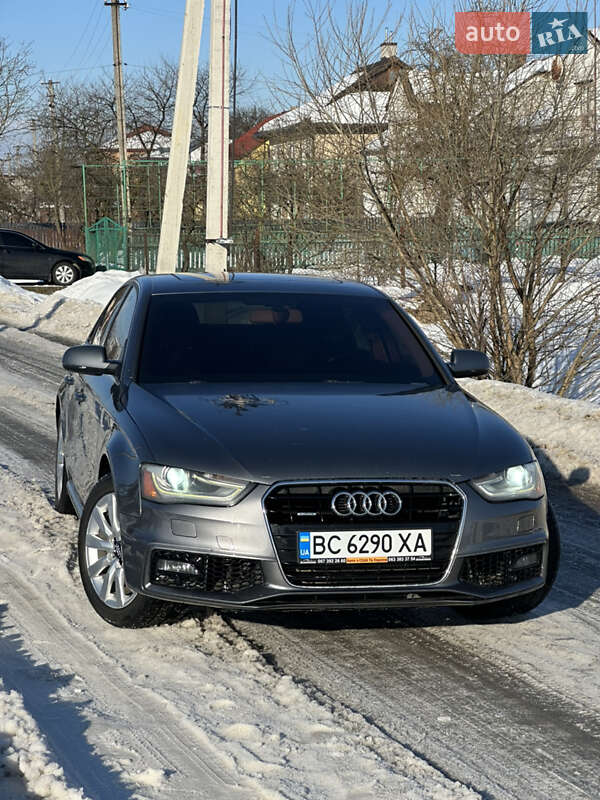 Седан Audi A4 2014 в Львові