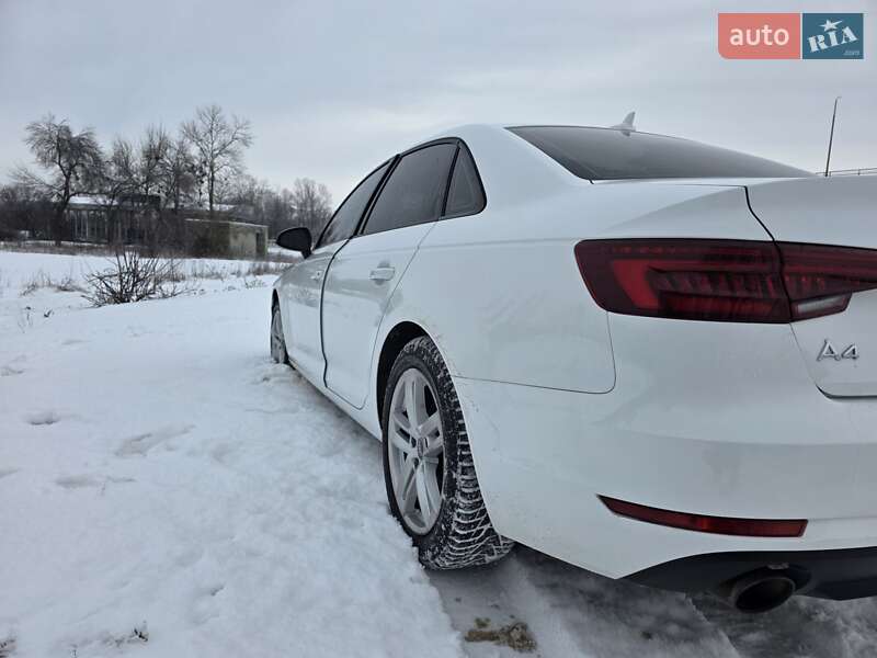 Седан Audi A4 2017 в Харькове