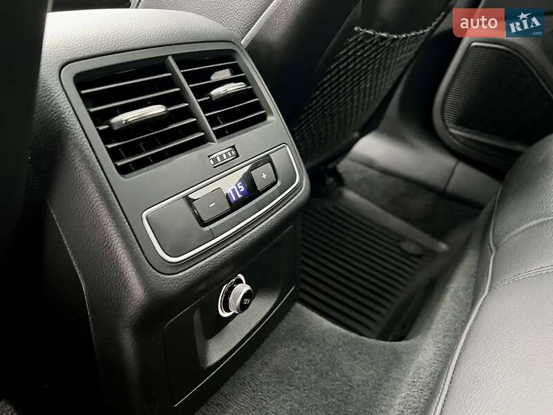 Седан Audi A4 2016 в Києві