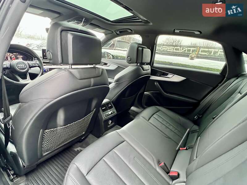 Седан Audi A4 2016 в Києві