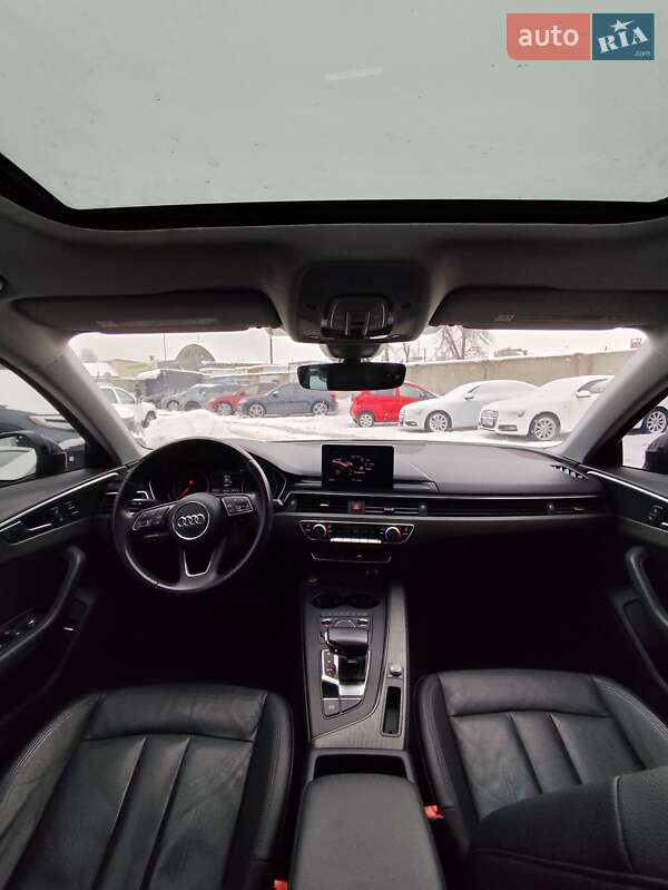 Седан Audi A4 2017 в Чернігові