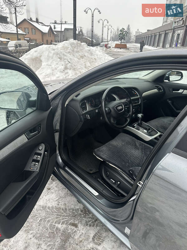 Седан Audi A4 2014 в Ивано-Франковске