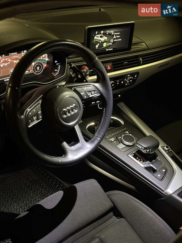 Універсал Audi A4 2018 в Києві