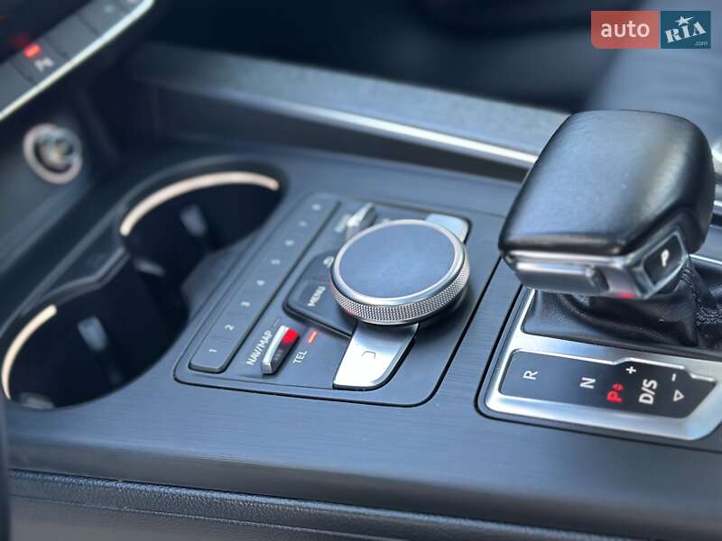 Седан Audi A4 2017 в Дрогобичі