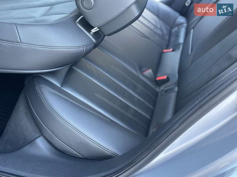 Седан Audi A4 2017 в Дрогобичі