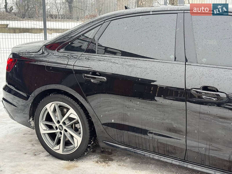 Седан Audi A4 2023 в Стрию фото 27 Седан Audi A4 2023 в Стрию