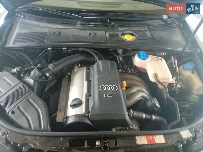 Универсал Audi A4 2003 в Тернополе