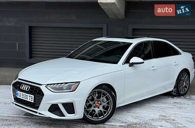 Седан Audi A4 2023 в Києві