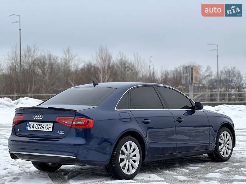 Седан Audi A4 2013 в Киеве