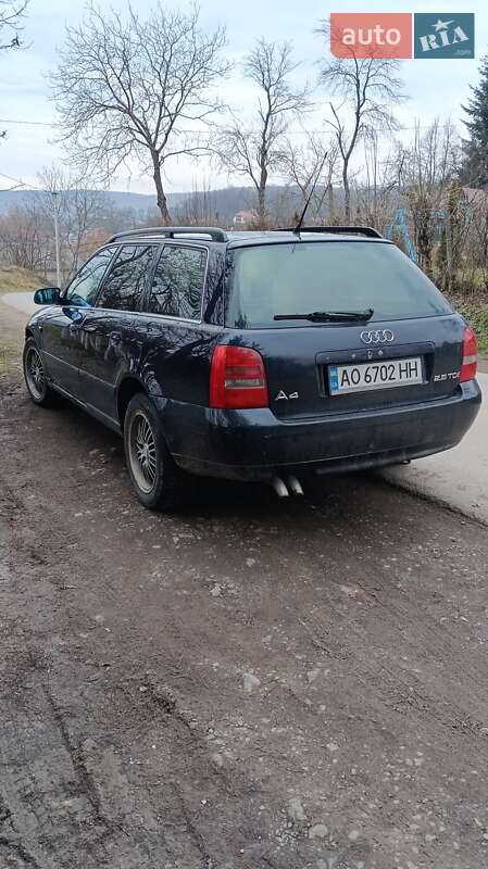 Универсал Audi A4 2000 в Ужгороде