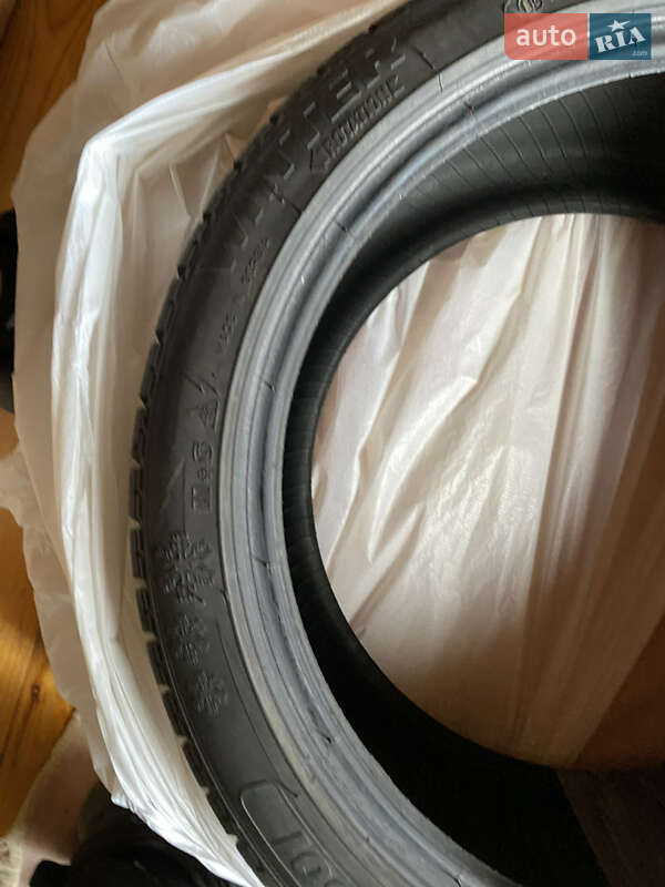 Седан Audi A4 2014 в Житомирі