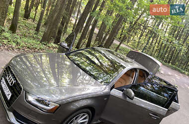 Седан Audi A4 2014 в Бердичеве