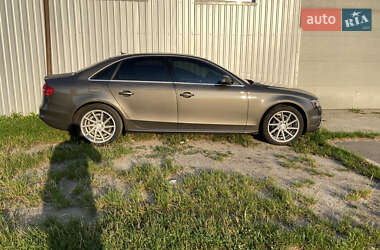 Седан Audi A4 2014 в Бердичеве