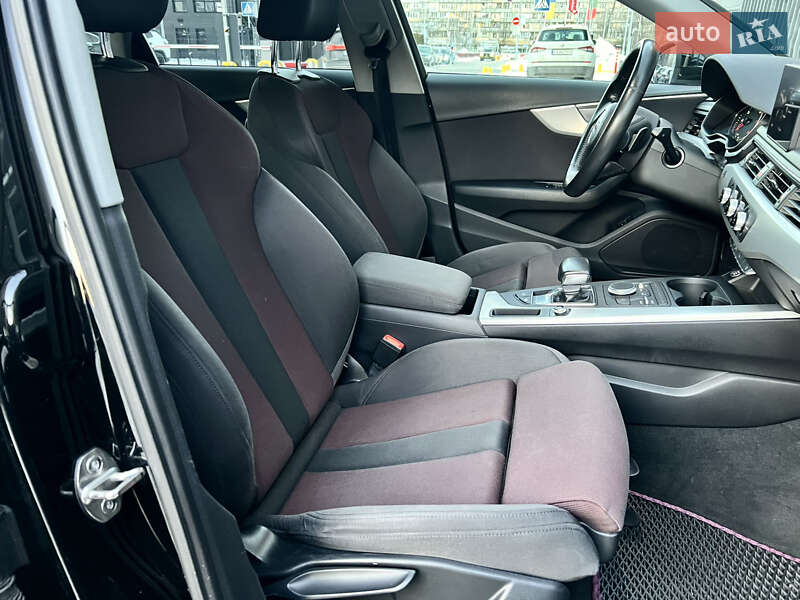 Седан Audi A4 2016 в Києві фото 27 Седан Audi A4 2016 в Києві