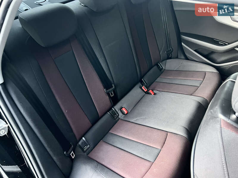Седан Audi A4 2016 в Києві фото 30 Седан Audi A4 2016 в Києві