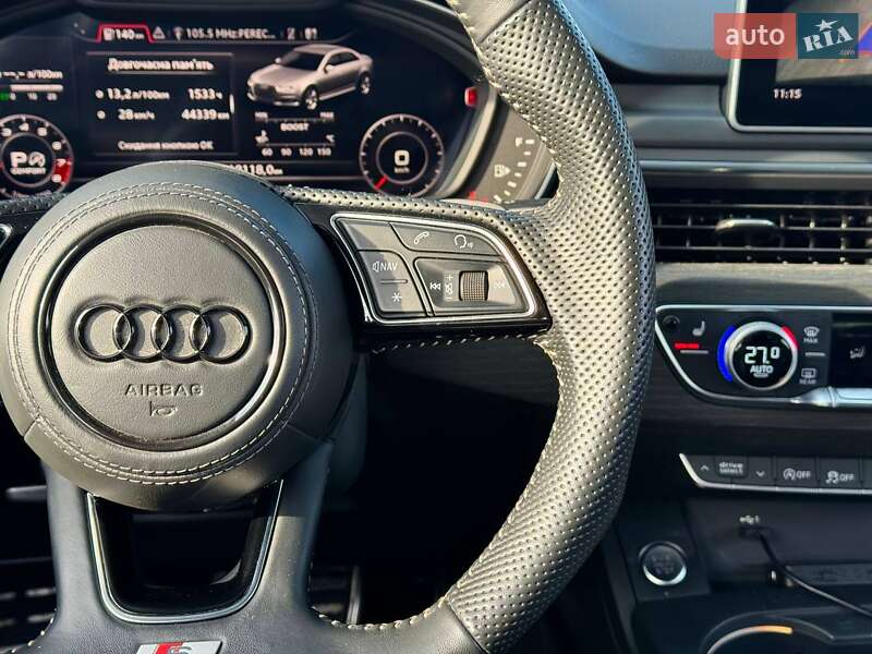 Седан Audi A4 2018 в Києві
