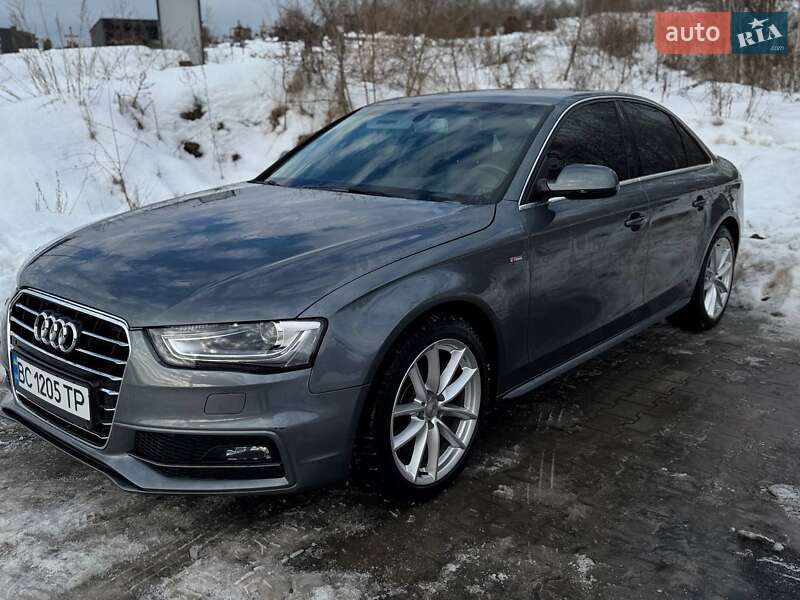 Седан Audi A4 2014 в Львове