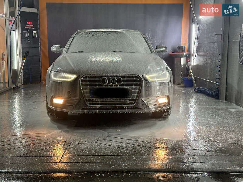 Audi A4 2013