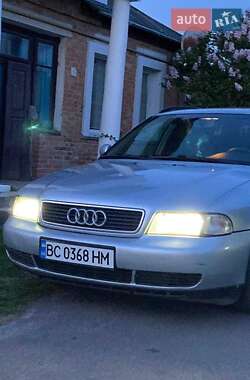 Универсал Audi A4 1997 в Луцке