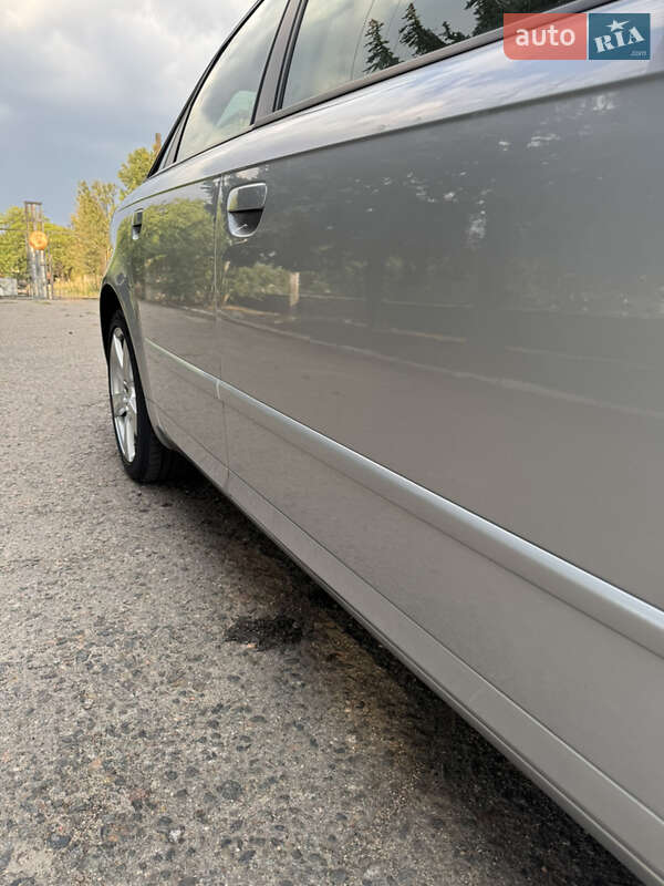 Седан Audi A4 2005 в Вознесенську