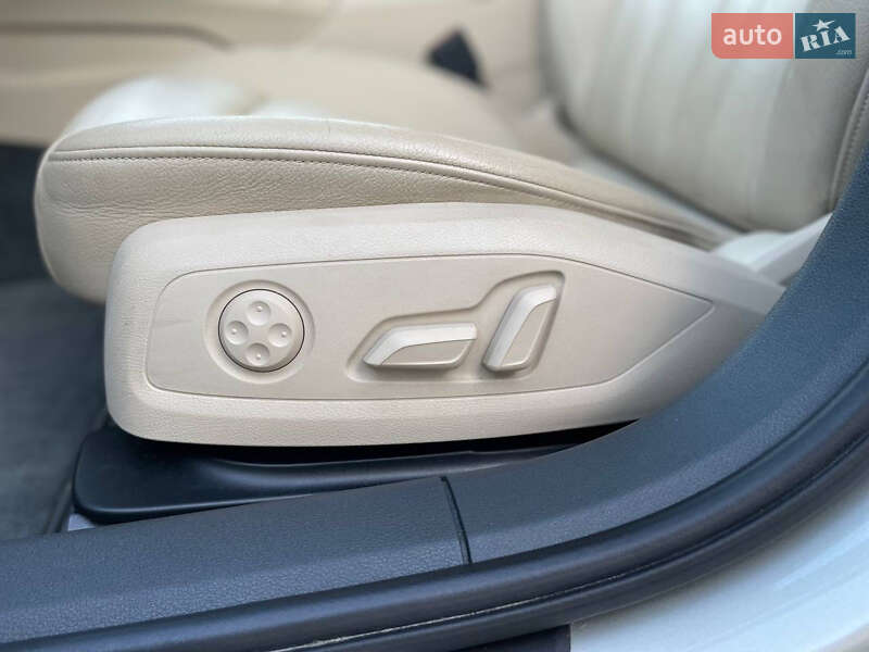 Седан Audi A4 2017 в Луцьку