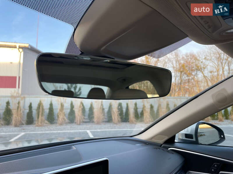 Седан Audi A4 2017 в Луцьку