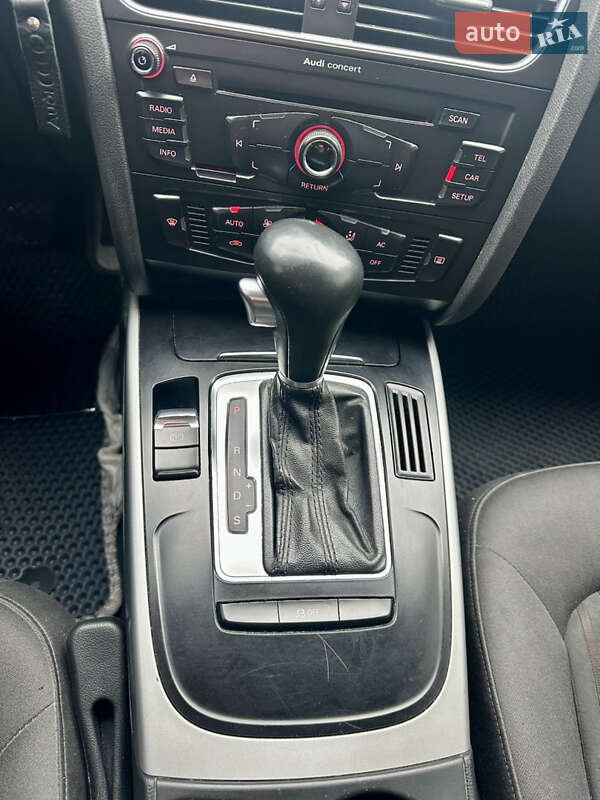 Універсал Audi A4 2011 в Бучі