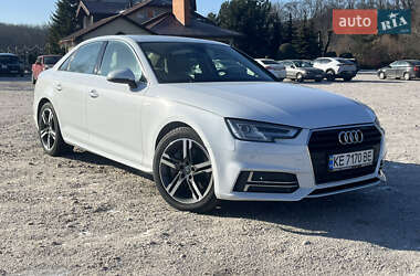 Седан Audi A4 2017 в Дніпрі