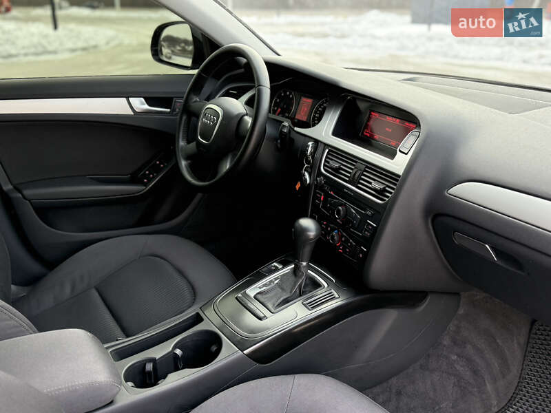 Универсал Audi A4 2009 в Черновцах