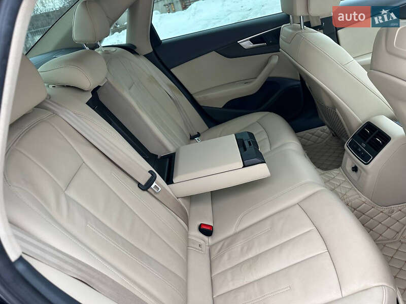 Седан Audi A4 2018 в Києві
