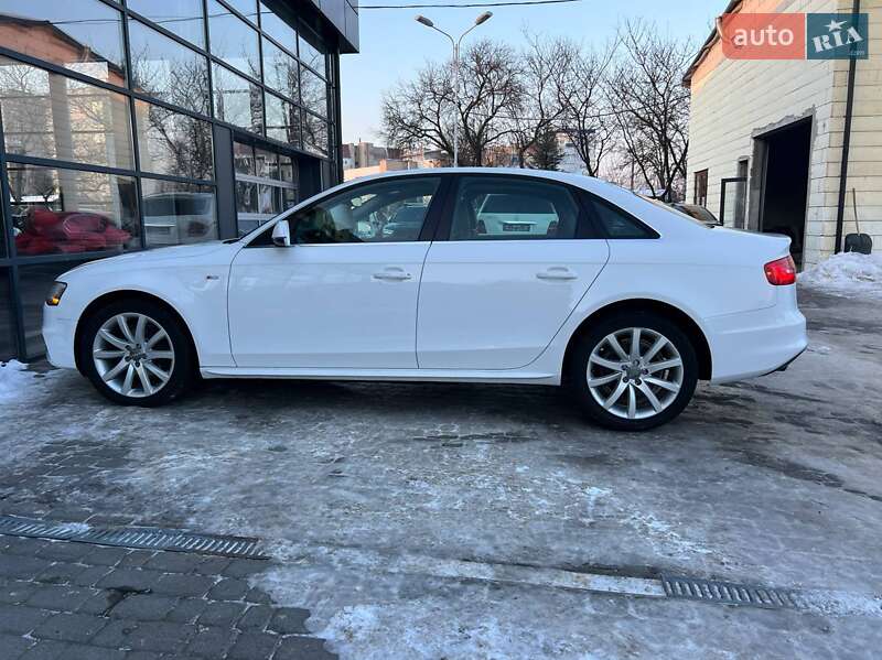 Седан Audi A4 2014 в Івано-Франківську