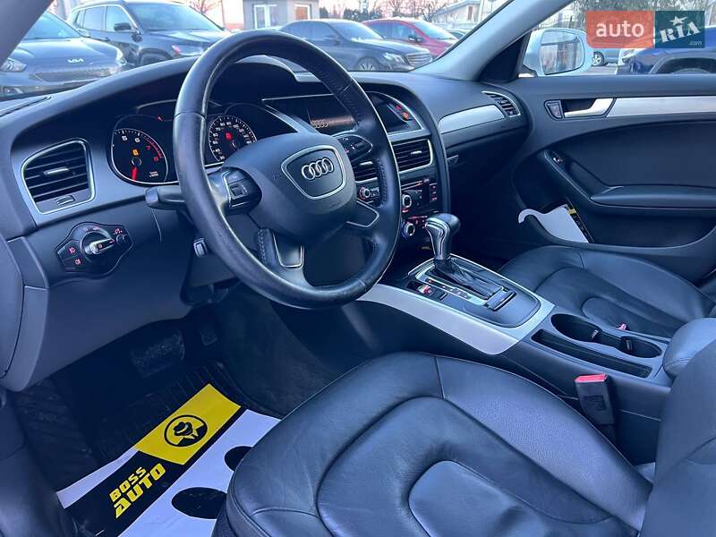 Седан Audi A4 2014 в Івано-Франківську